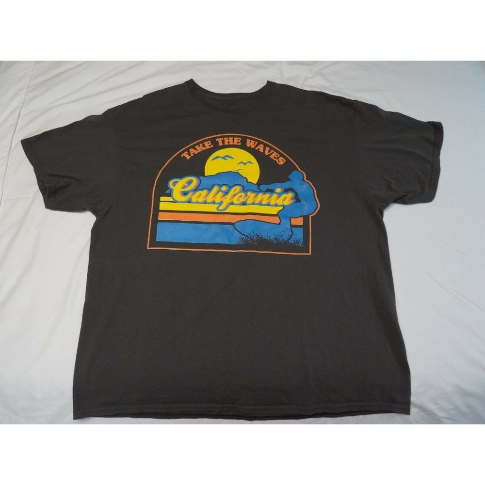 Return To Sender Men's Take The Waves California T Shirt Size XXL Brown